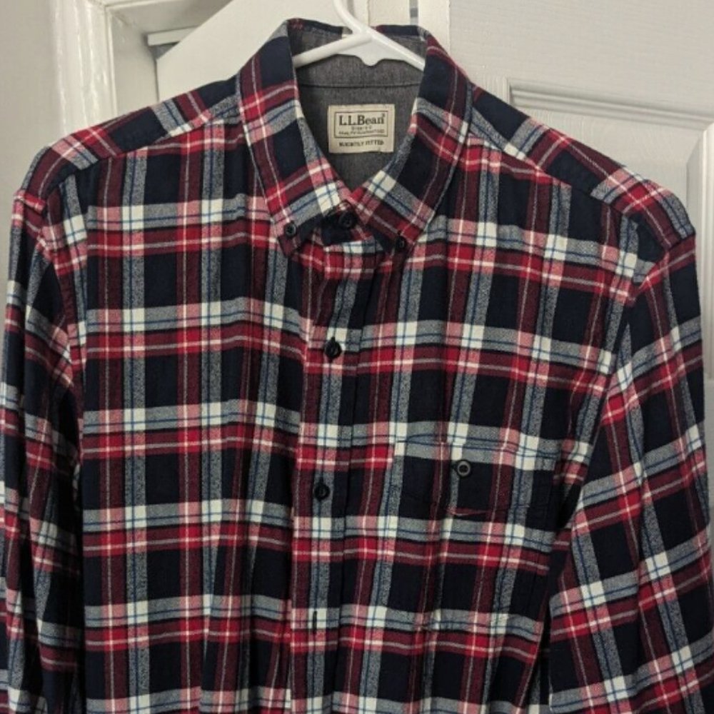 LL Bean Flannel Mens Large Blue Red Plaid Button Up Shirt